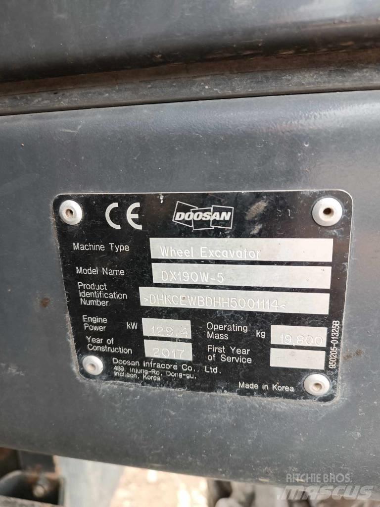 Doosan DX 190 W-5 Колёсные экскаваторы