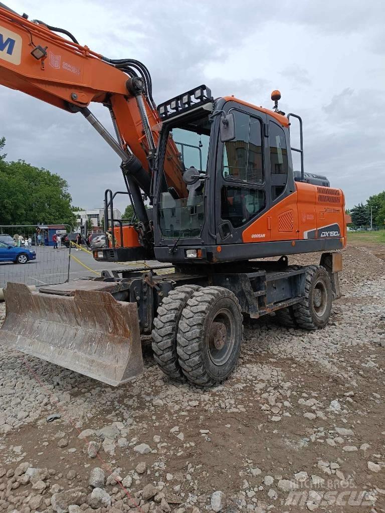 Doosan DX 190 W-5 Колёсные экскаваторы