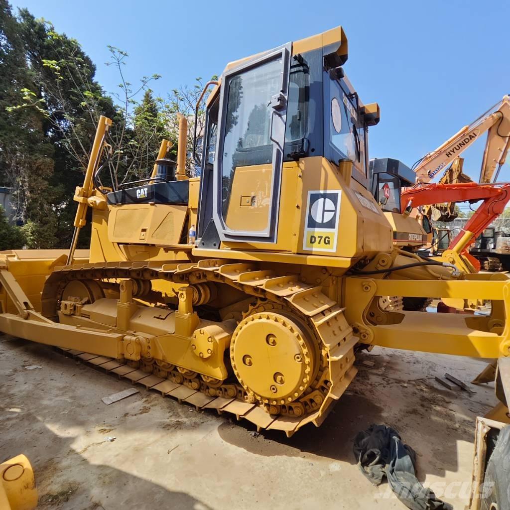 CAT D 7 G Грейдеры