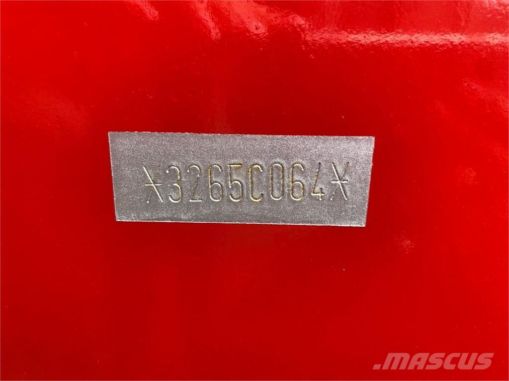 Schäffer 2630 SLT Мини-погрузчики