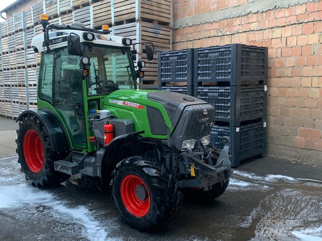 Fendt 211 Трактора