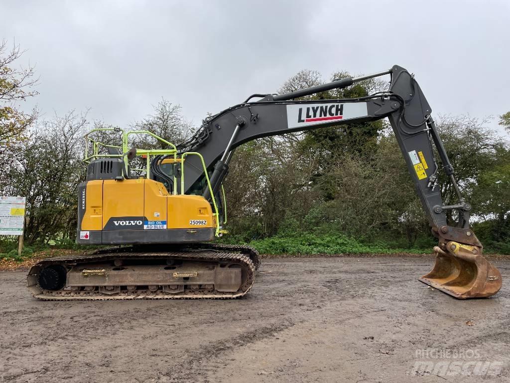 Volvo ECR 235 Гусеничные экскаваторы