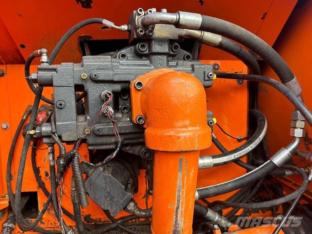 Doosan DX 380 LC Гусеничные экскаваторы