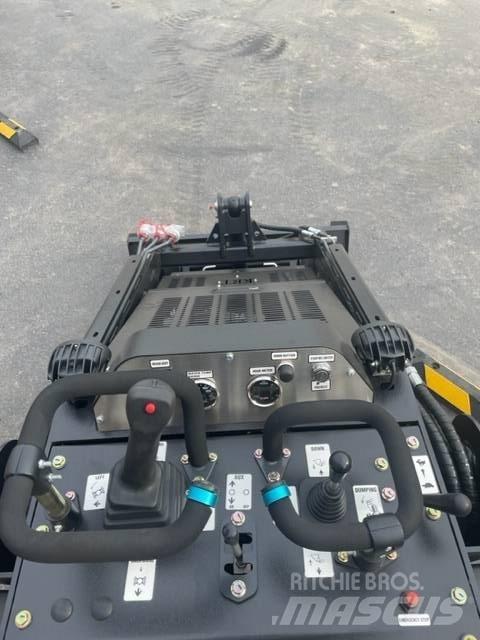 KRT ST 900 HD Мини-погрузчики