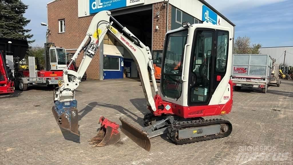 Takeuchi TB216 Мини-экскаваторы