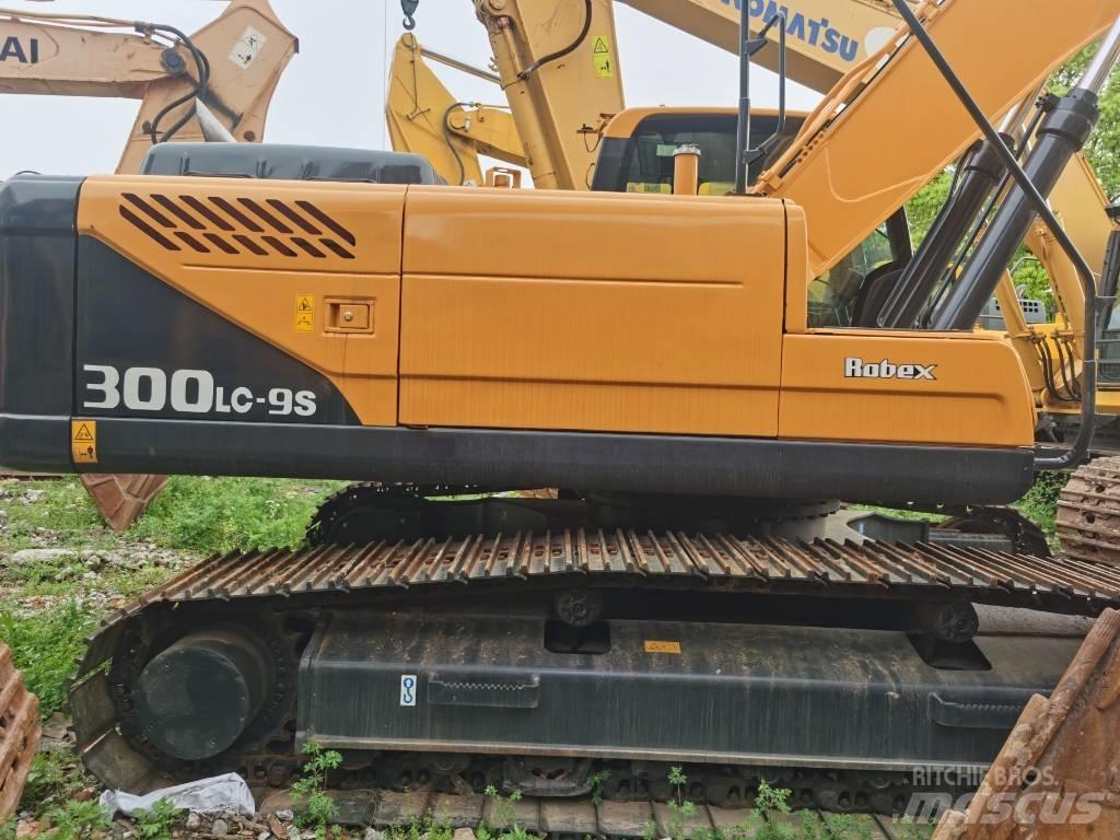 Hyundai R 300LC-9S Гусеничные экскаваторы