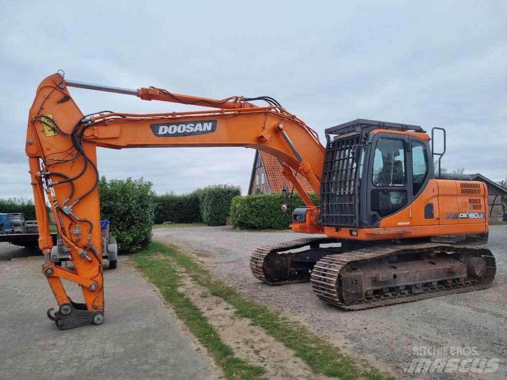 Doosan DX 180 LC-3 Гусеничные экскаваторы