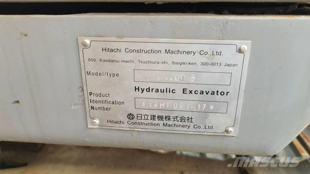 Hitachi EX 200-5 Гусеничные экскаваторы
