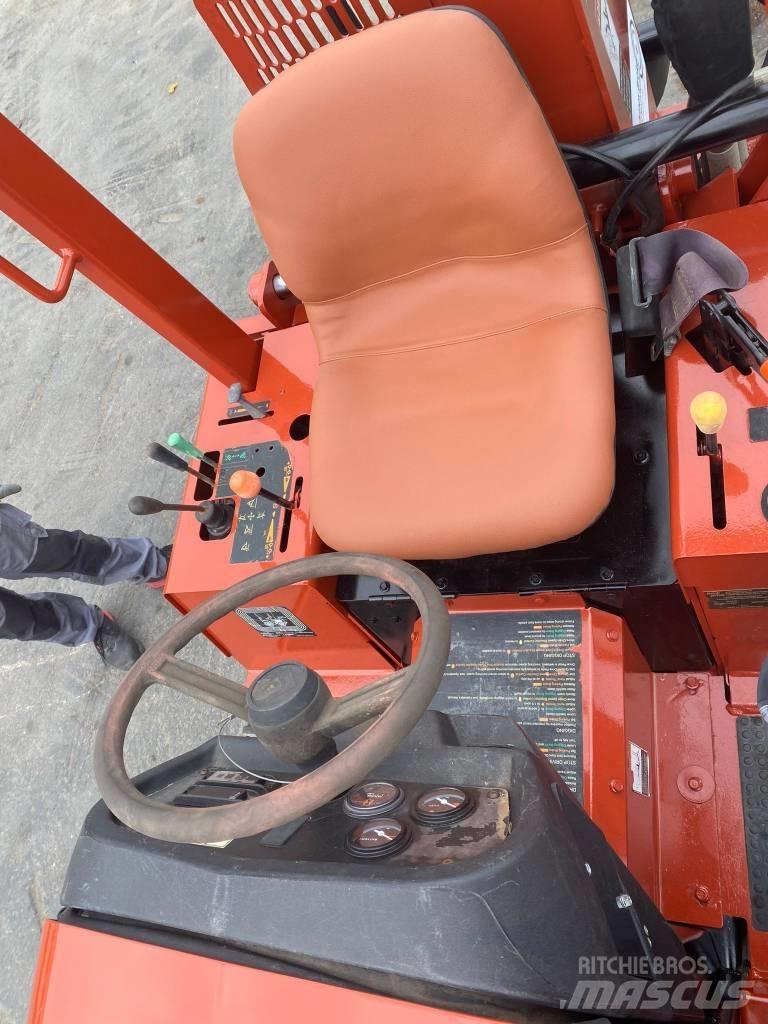Ditch Witch RT45 Траншеекопатели