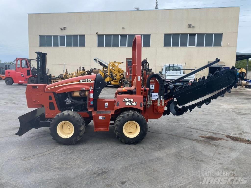 Ditch Witch RT45 Траншеекопатели