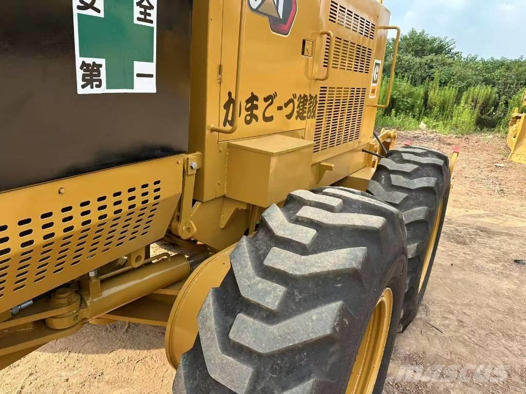 CAT 140K Грейдеры