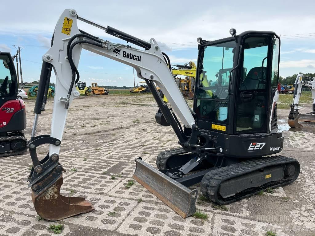 Bobcat E 27 Мини-экскаваторы