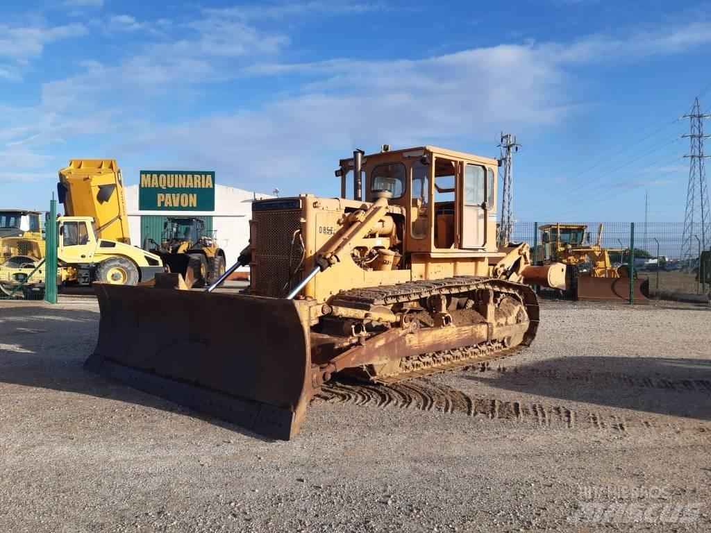 Komatsu D 85 E-12 Гусеничные бульдозеры
