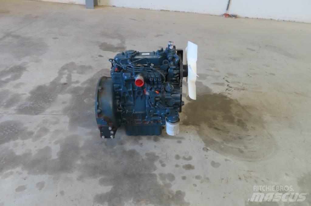 Kubota D905 Двигатели