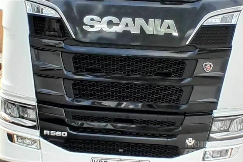 Scania R560 Специальные грузовики