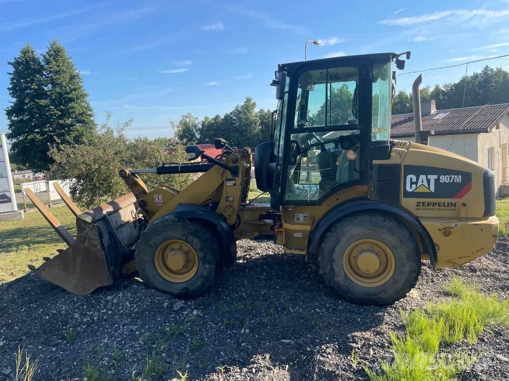 CAT 907 M Фронтальные погрузчики
