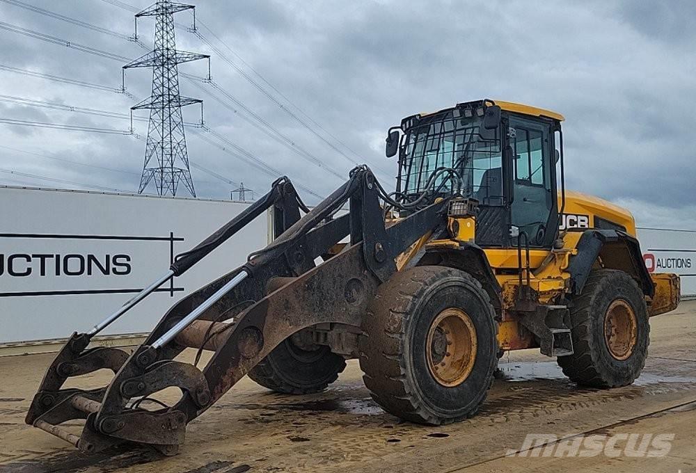 JCB 437 HT Фронтальные погрузчики