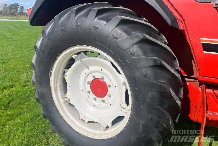 Case IH 844 XL Трактора