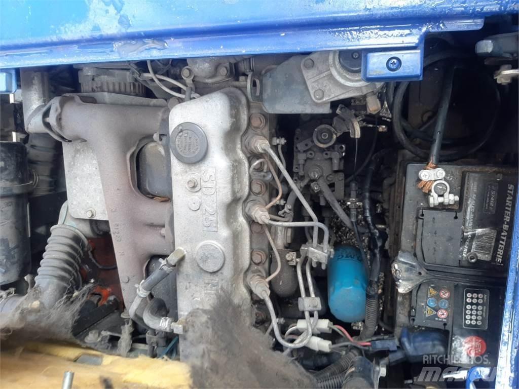 Nissan EH01A15U Сельхозтехника - Другие