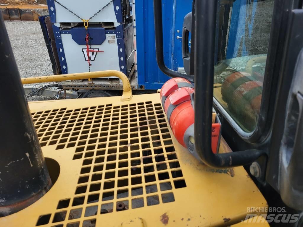 CAT D 8 T Гусеничные бульдозеры