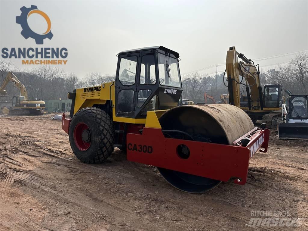 Dynapac CA30D Грунтовые катки