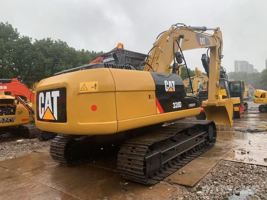 CAT 320 D Гусеничные экскаваторы