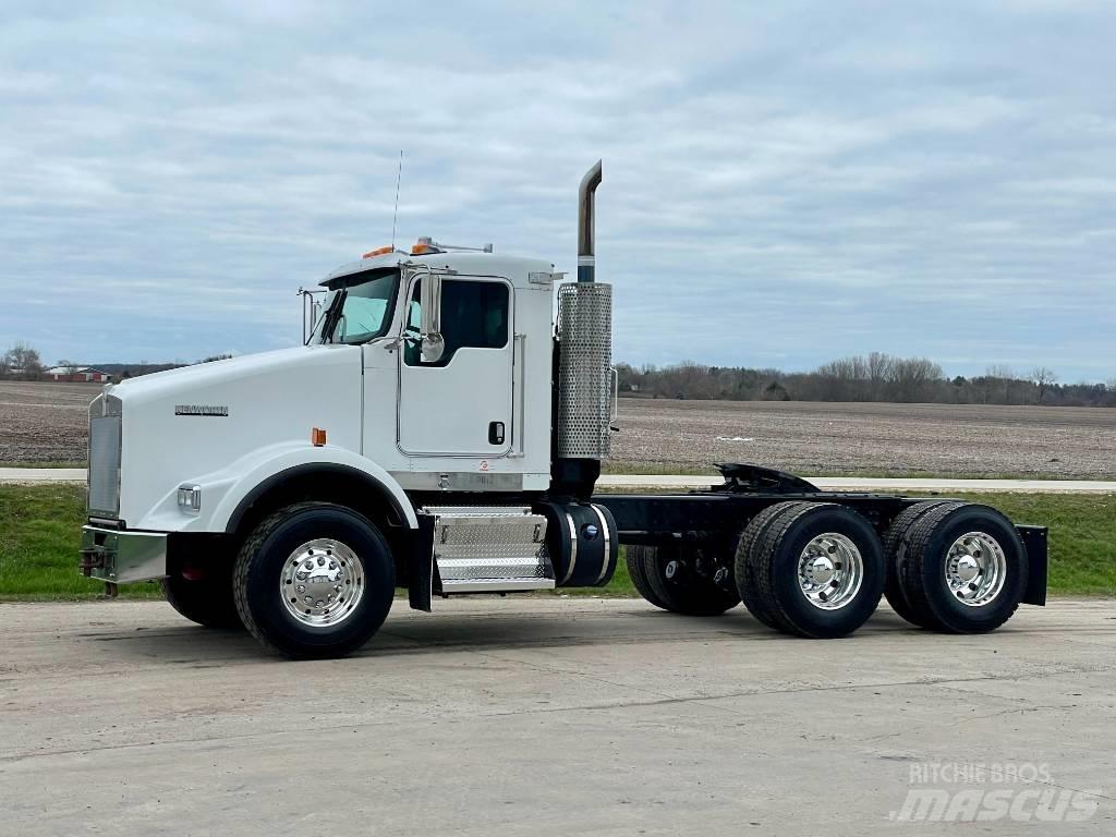 Kenworth T800 Седельные тягачи