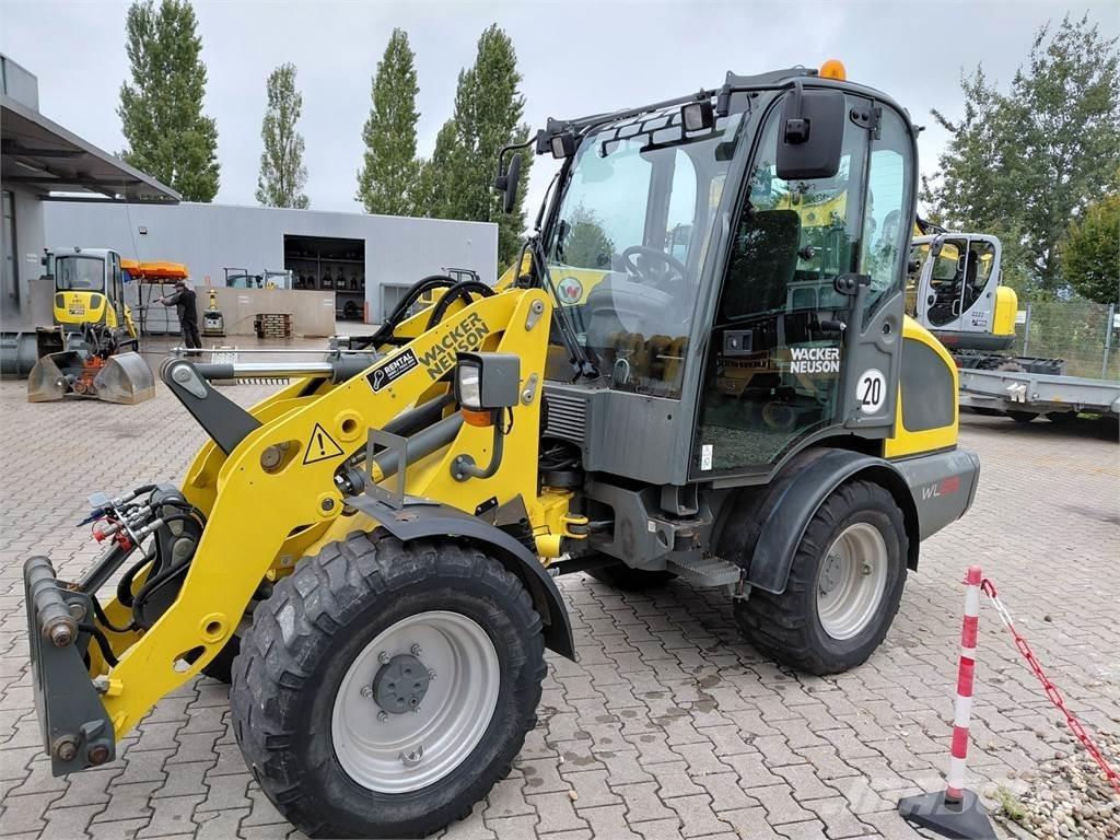 Wacker Neuson WL38 Фронтальные погрузчики