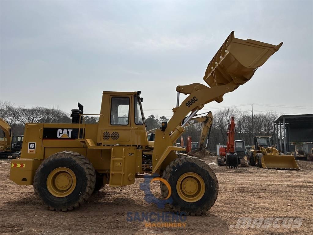 CAT 966C Фронтальные погрузчики