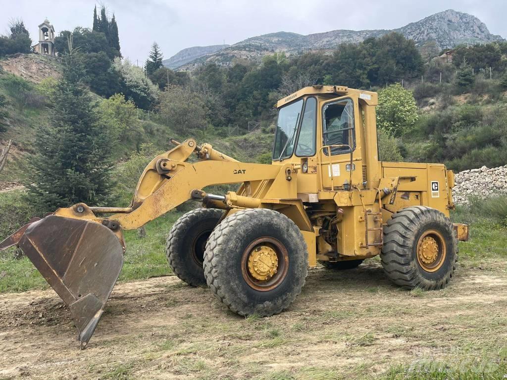 CAT 950B Фронтальные погрузчики