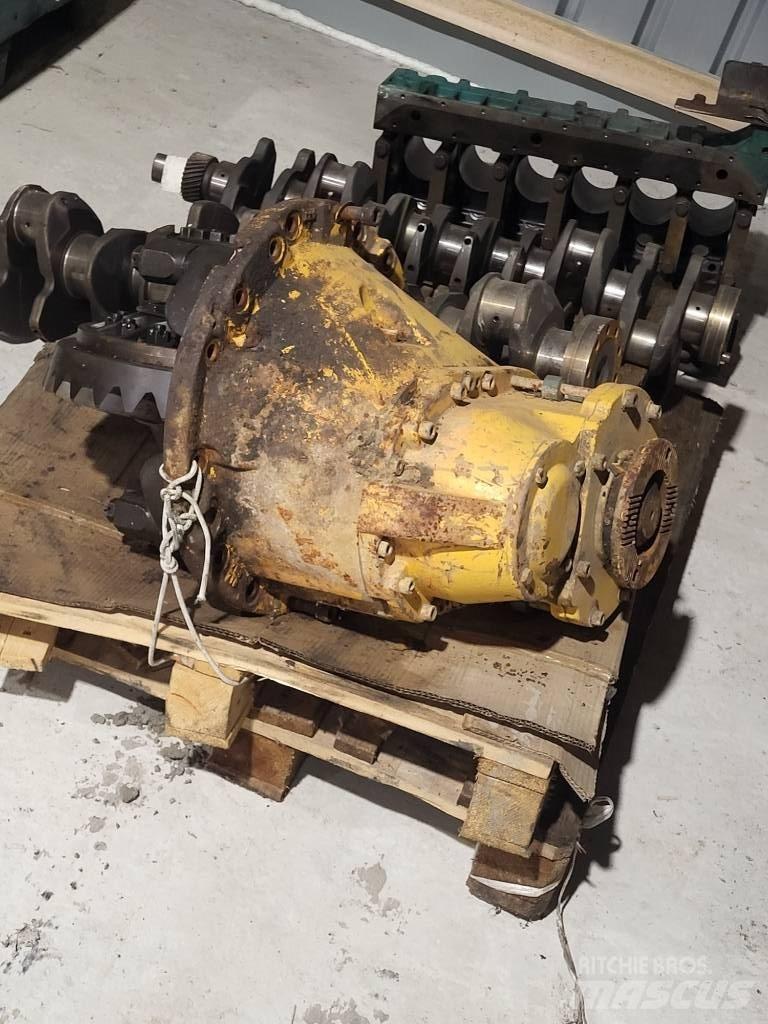 Volvo A40  11035729 Трансмиссии и КПП
