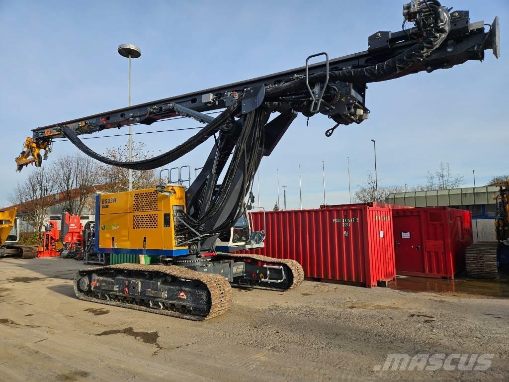 Bauer BG 23 H Гусеничные буровые установки