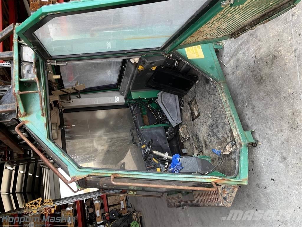 Timberjack 1270 Кабины и интерьер