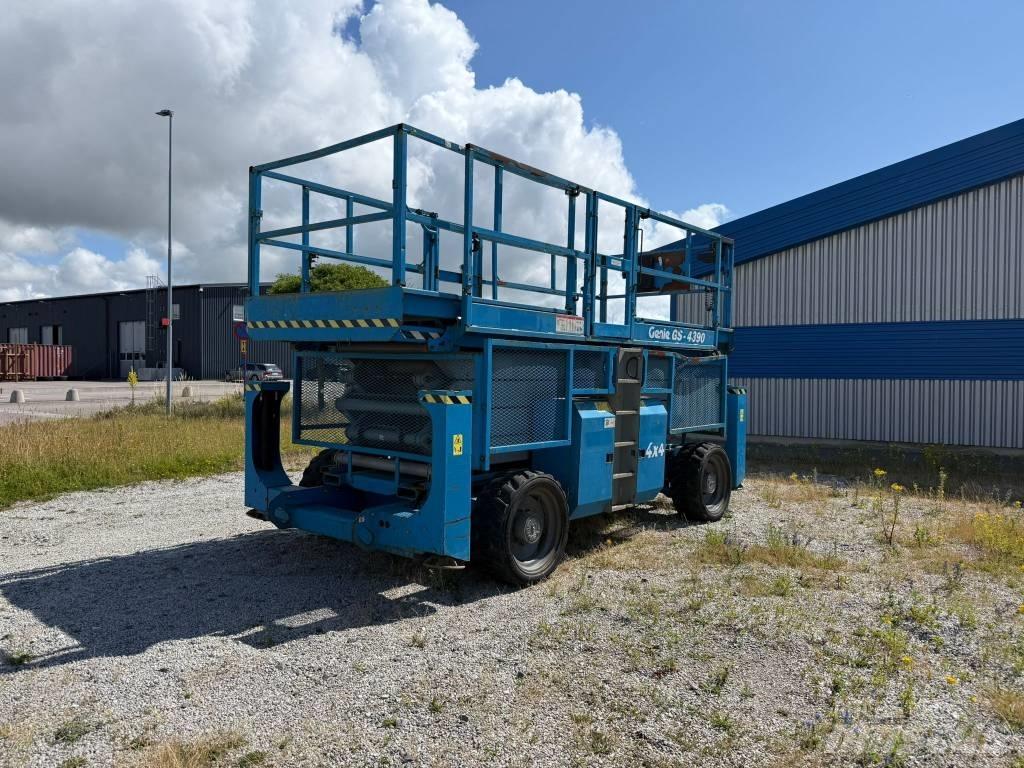 Genie GS 4390 Ножничные подъемники