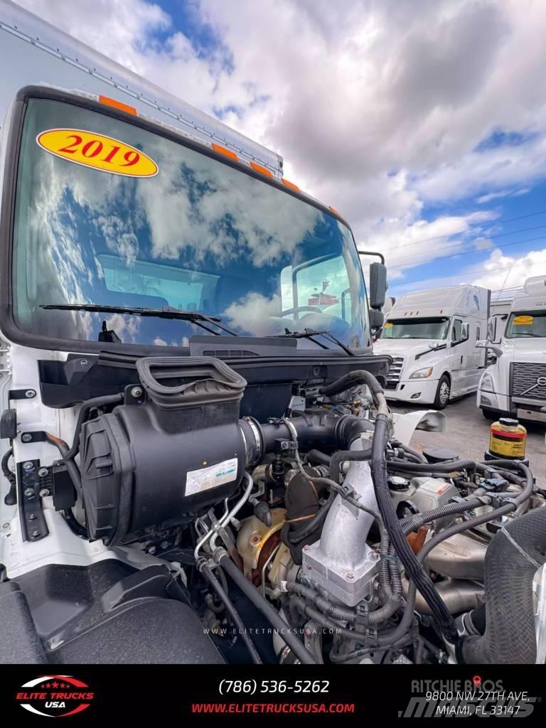 Hino 268 Специальные грузовики