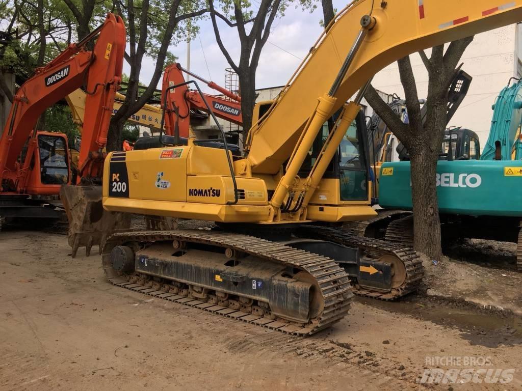 Komatsu pc200-8 Гусеничные экскаваторы
