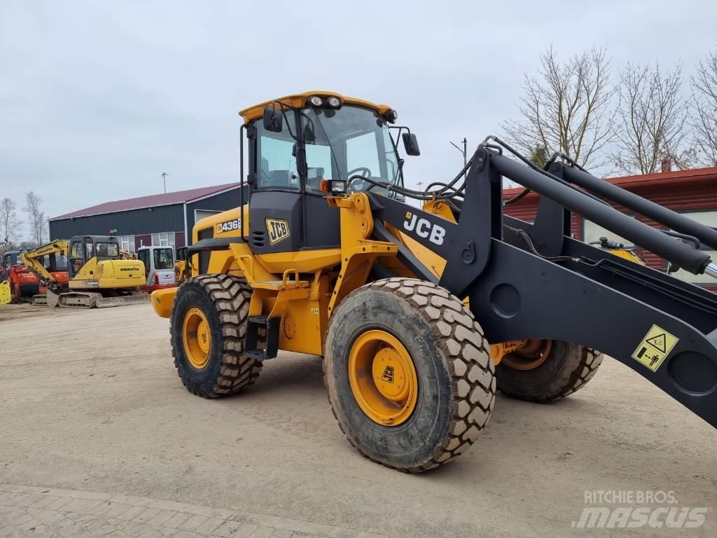 JCB 436 HT Фронтальные погрузчики