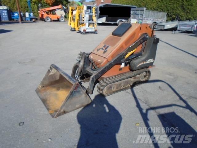 Ditch Witch SK 650 Мини-погрузчики
