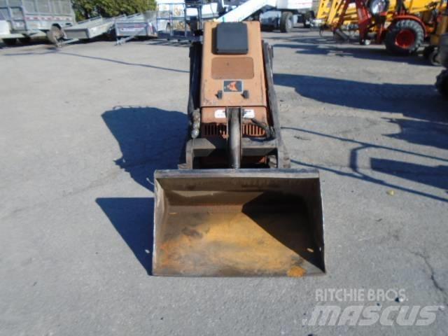Ditch Witch SK 650 Мини-погрузчики