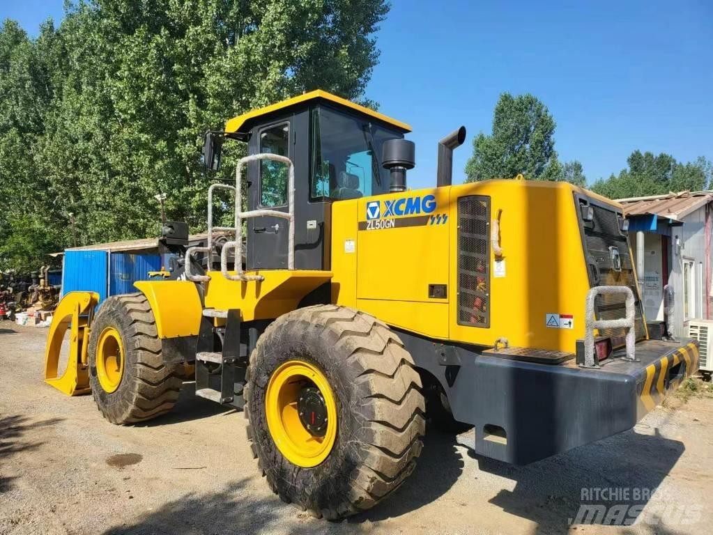 XCMG ZL50GN Фронтальные погрузчики