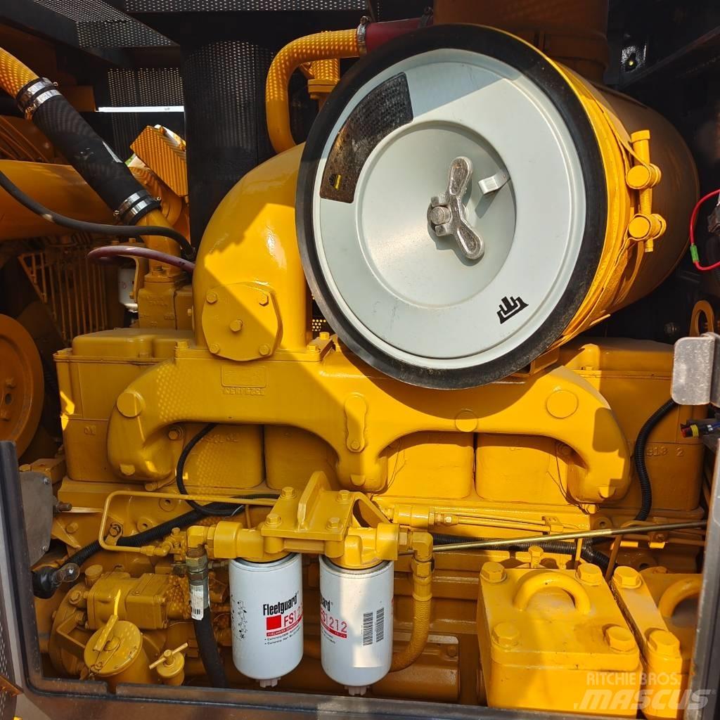 Shantui SD 22 Гусеничные бульдозеры