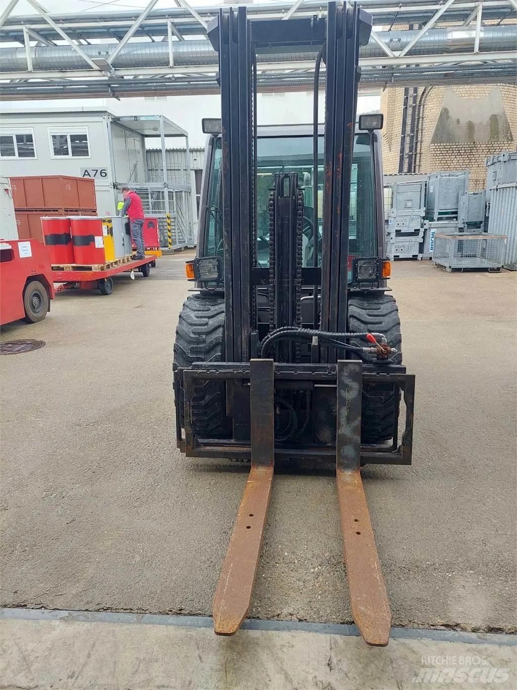 Manitou MSI 30 Дизельные погрузчики