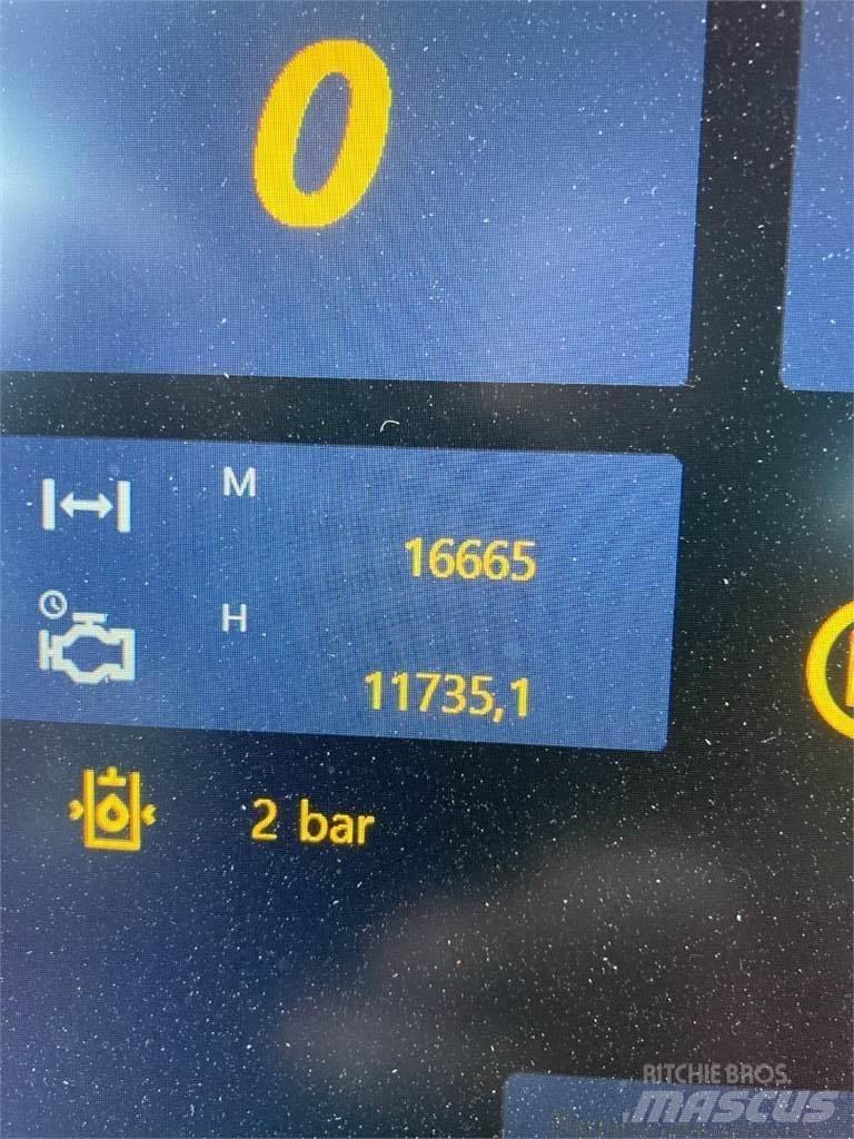 Komatsu 951 Харвестеры