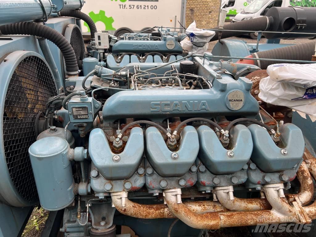 Scania DS14 Двигатели