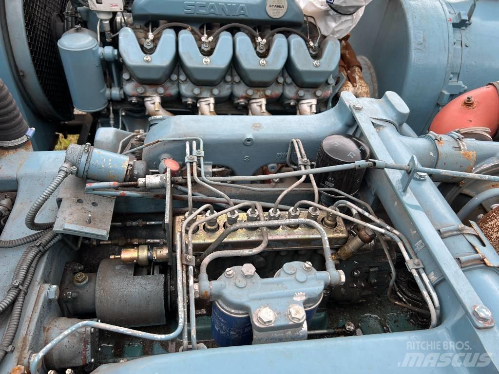 Scania DS14 Двигатели