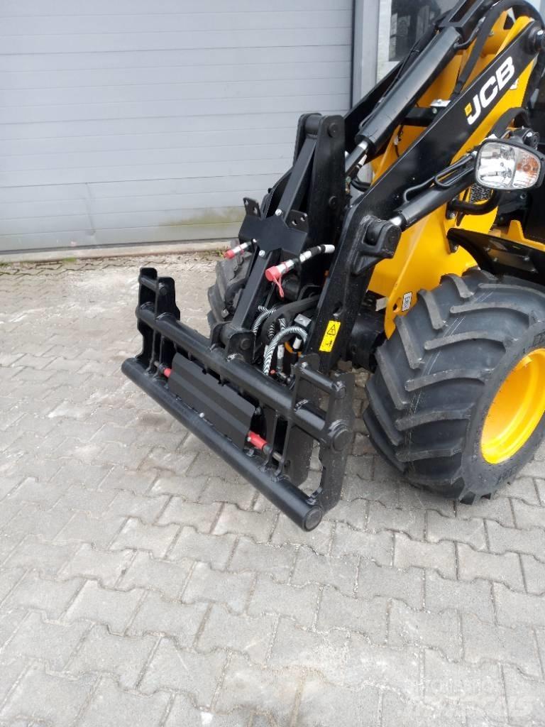 JCB 403 Малые погрузчики