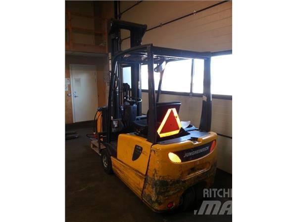 Jungheinrich EFG216K Электропогрузчики
