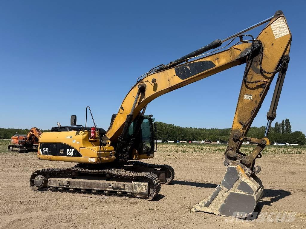 CAT 324 D Гусеничные экскаваторы