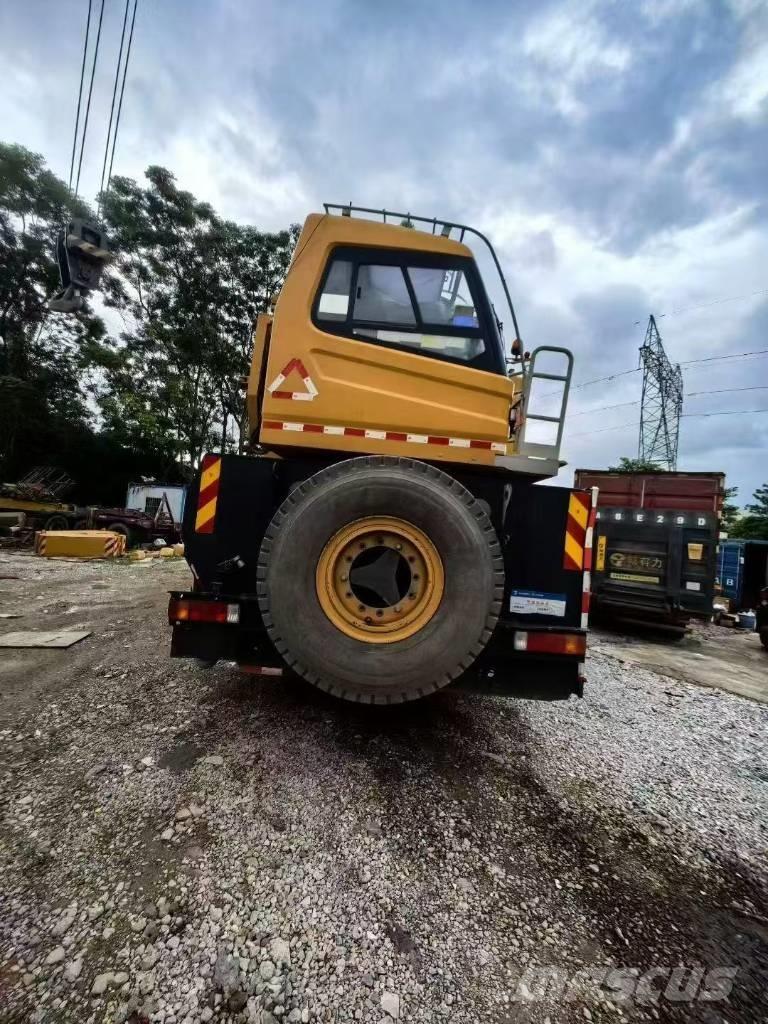 Sany SAC7000 T7 Автокраны