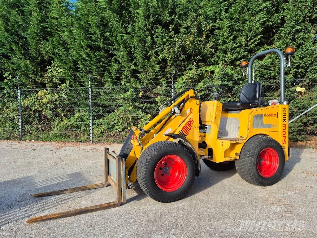 Knikmops KM 130 Фронтальные погрузчики